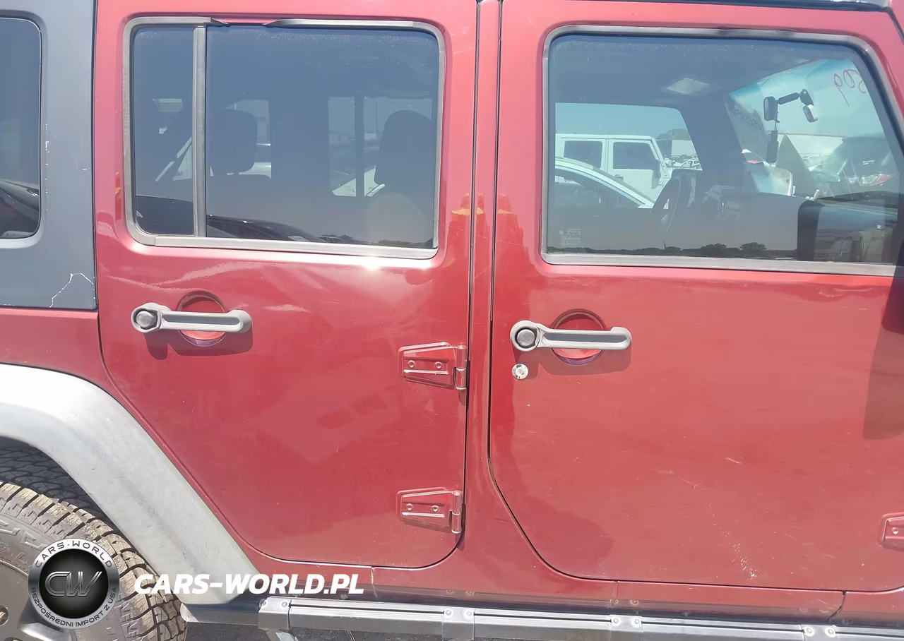 2009 Jeep Wrangler Unlimited X VIN:1J4GA39139L730323 - 13