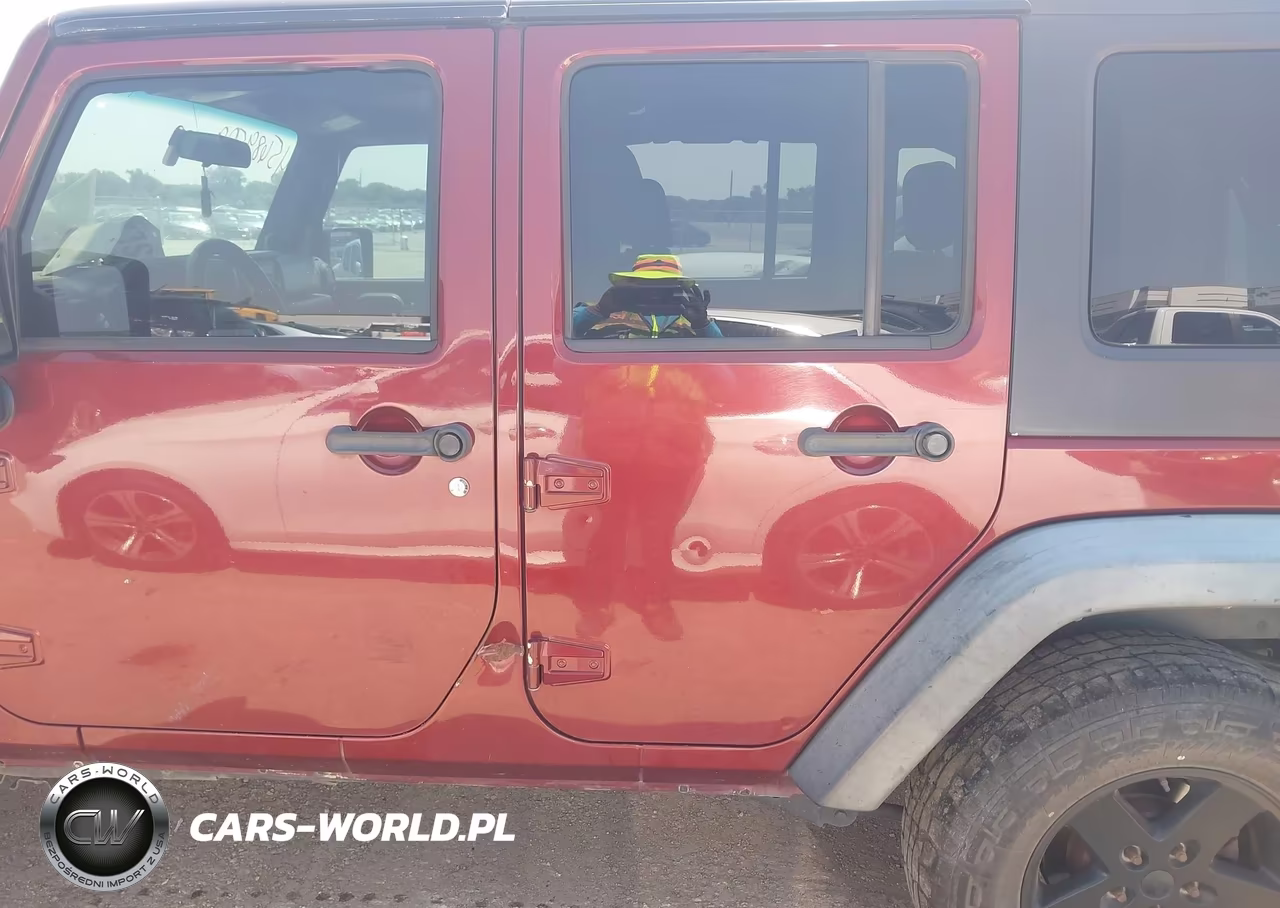 2009 Jeep Wrangler Unlimited X VIN:1J4GA39139L730323 - 14