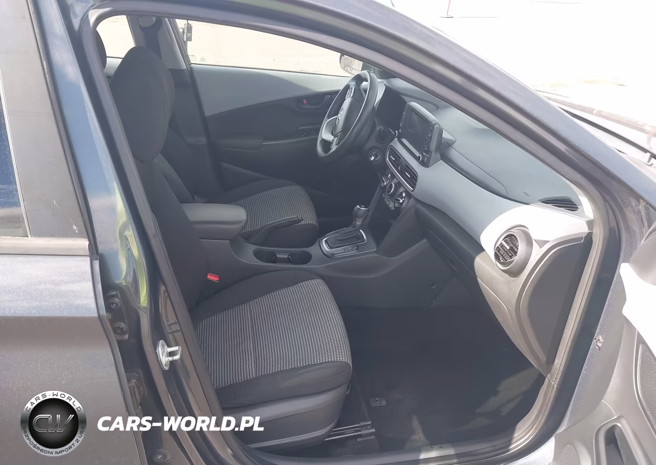 2019 Hyundai Kona Se VIN:KM8K12AA7KU209008 - 5