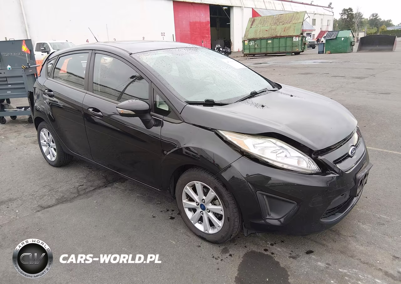 2013 Ford Fiesta Se – zdjęcie 1 z 17