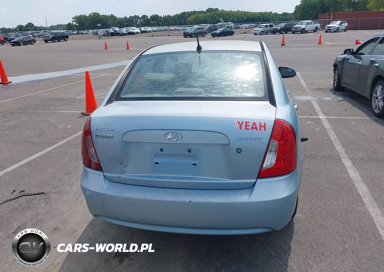2007 Hyundai Accent Gls VIN:KMHCN46CX7U142829 - 16