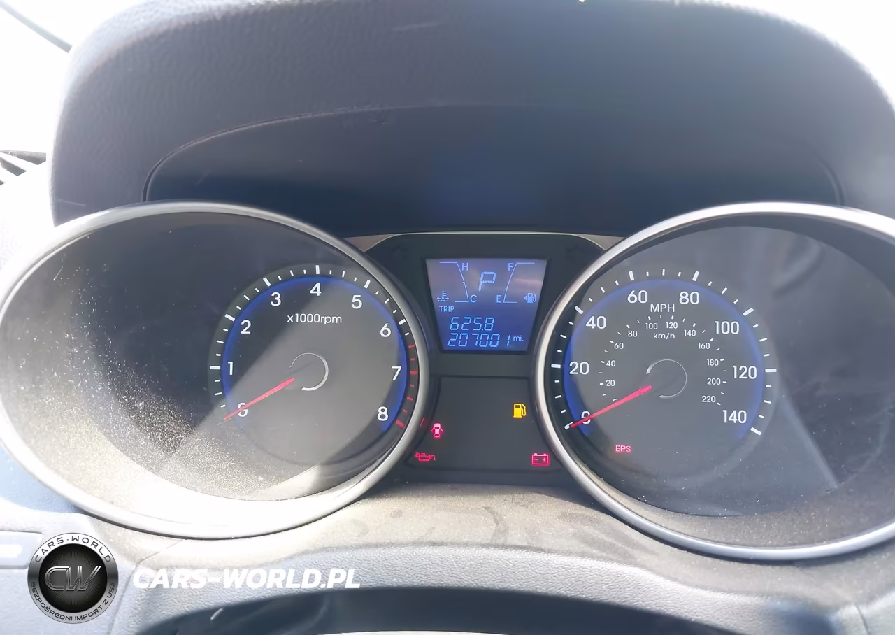 2011 Hyundai Tucson Limited VIN:KM8JU3AC8BU157740 - 7