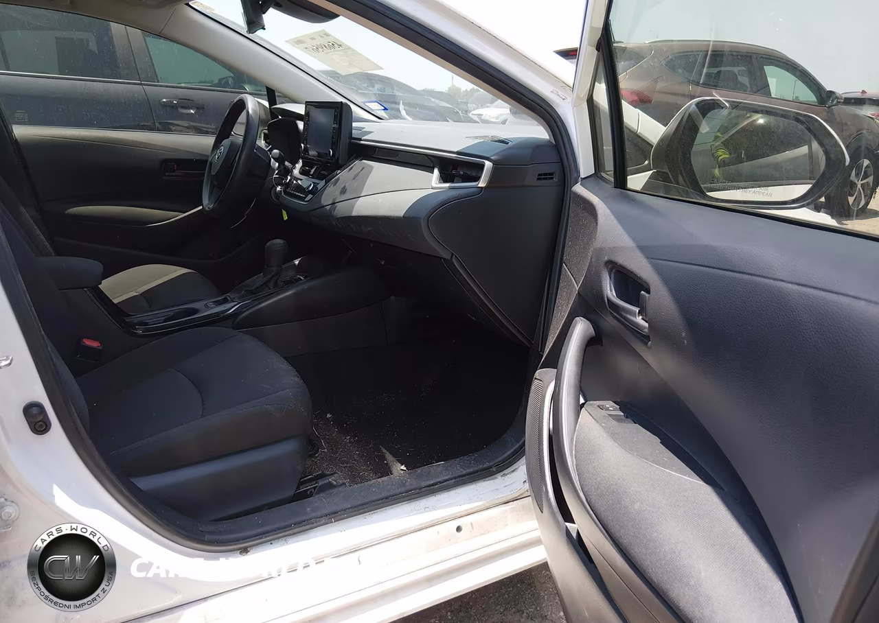 2022 Toyota Corolla Le VIN:JTDEPMAE3N3015942 - 5