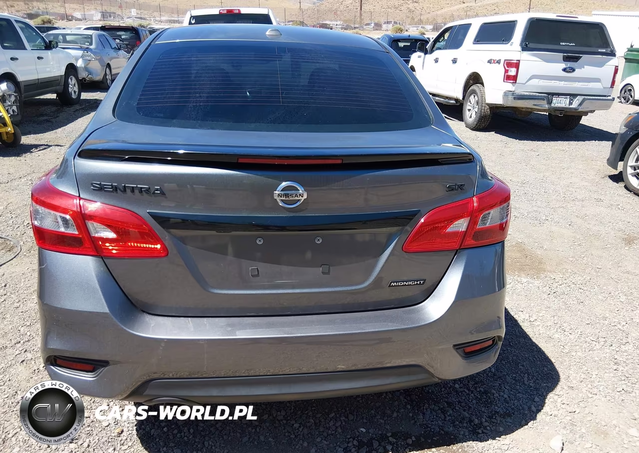 2018 Nissan Sentra Sr VIN:3N1AB7AP3JY237448 - 16