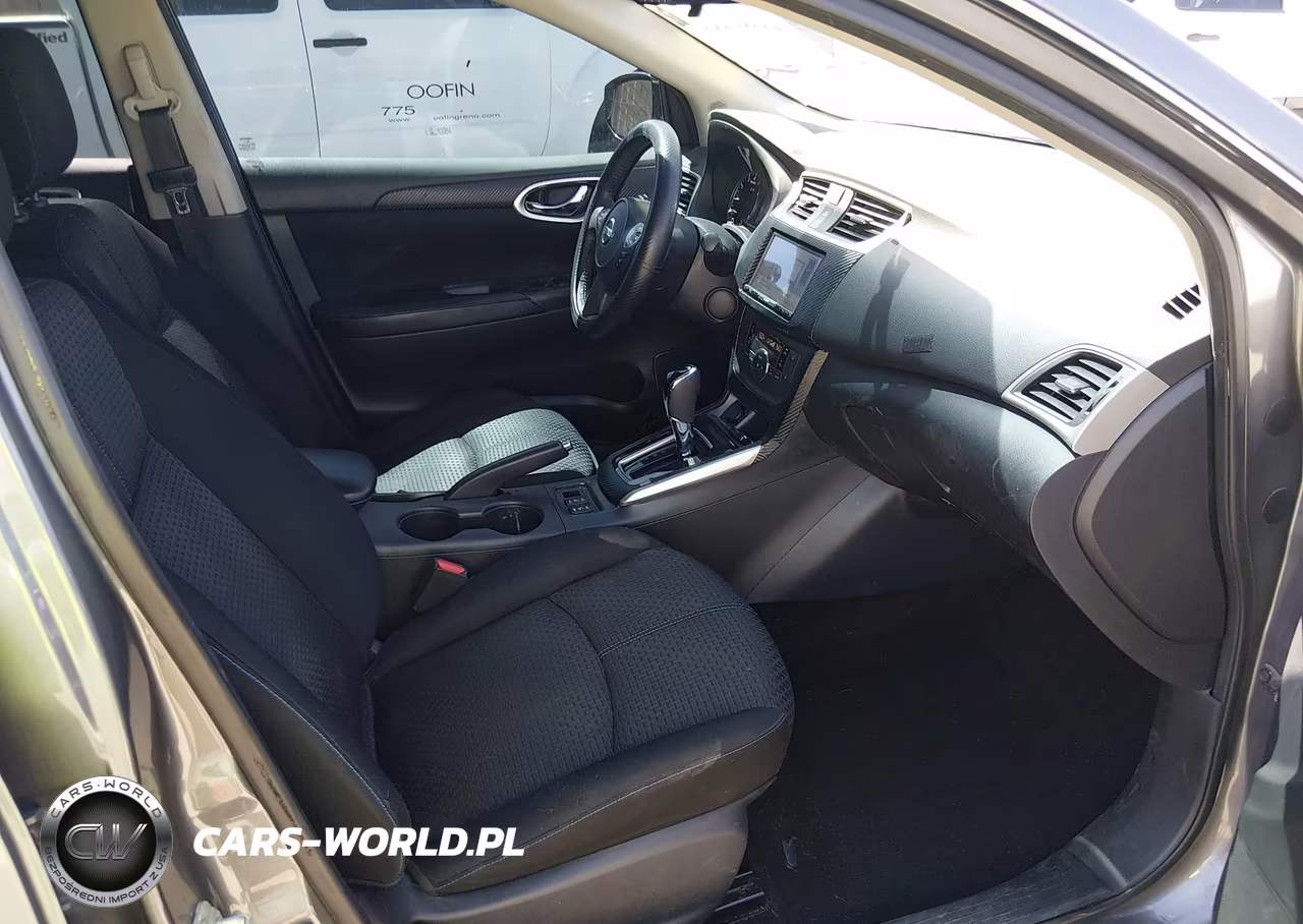 2018 Nissan Sentra Sr VIN:3N1AB7AP3JY237448 - 5
