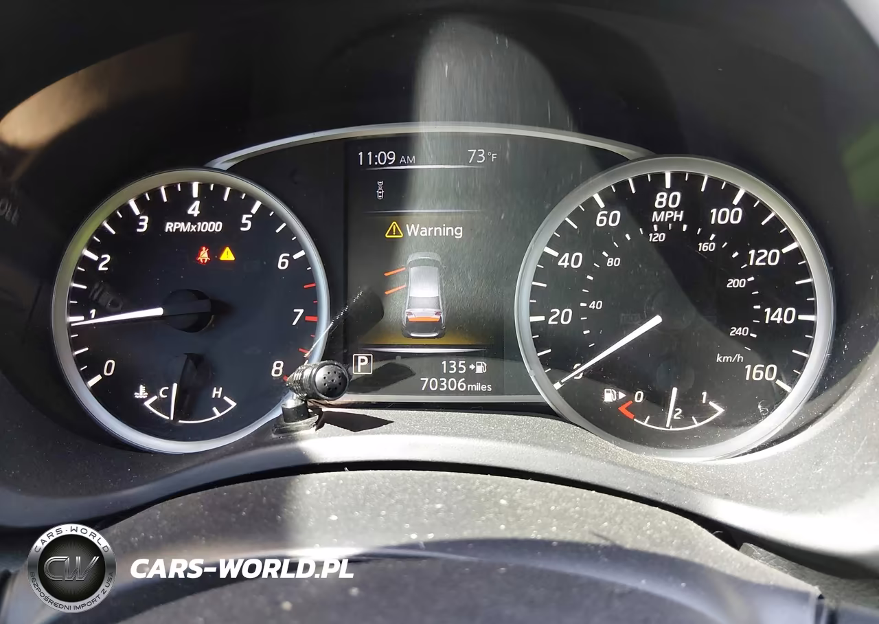 2018 Nissan Sentra Sr VIN:3N1AB7AP3JY237448 - 7