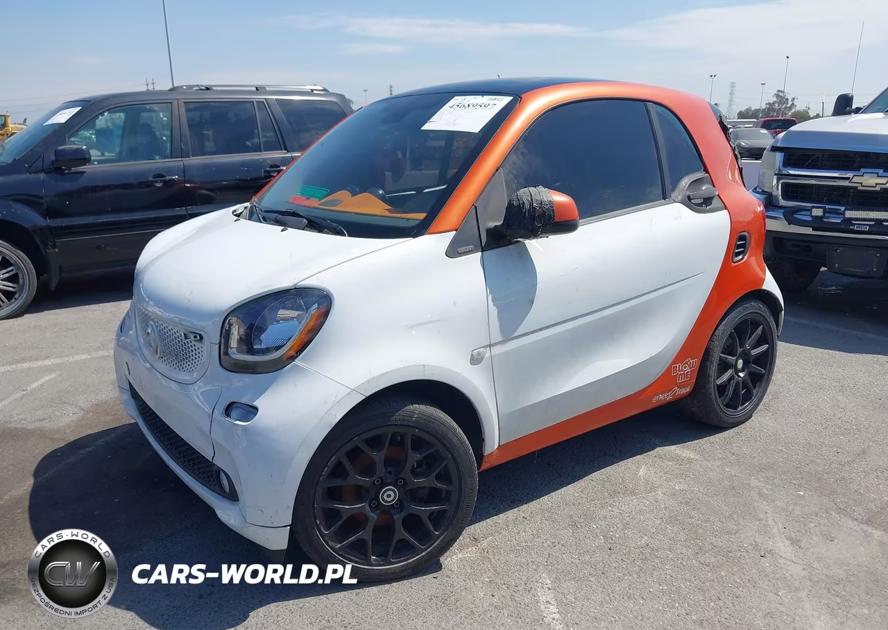 2016 Smart Fortwo Passion VIN:WMEFJ5DA5GK053462 - 2