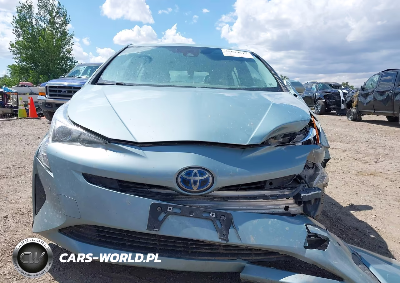 2017 Toyota Prius Four VIN:JTDKARFU7H3033740 - 13