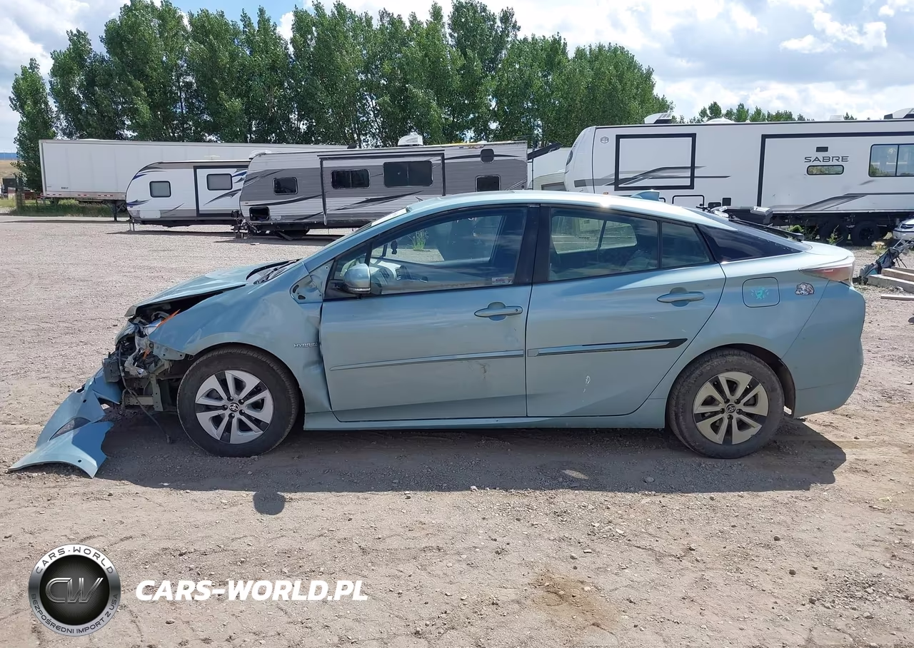 2017 Toyota Prius Four VIN:JTDKARFU7H3033740 - 15