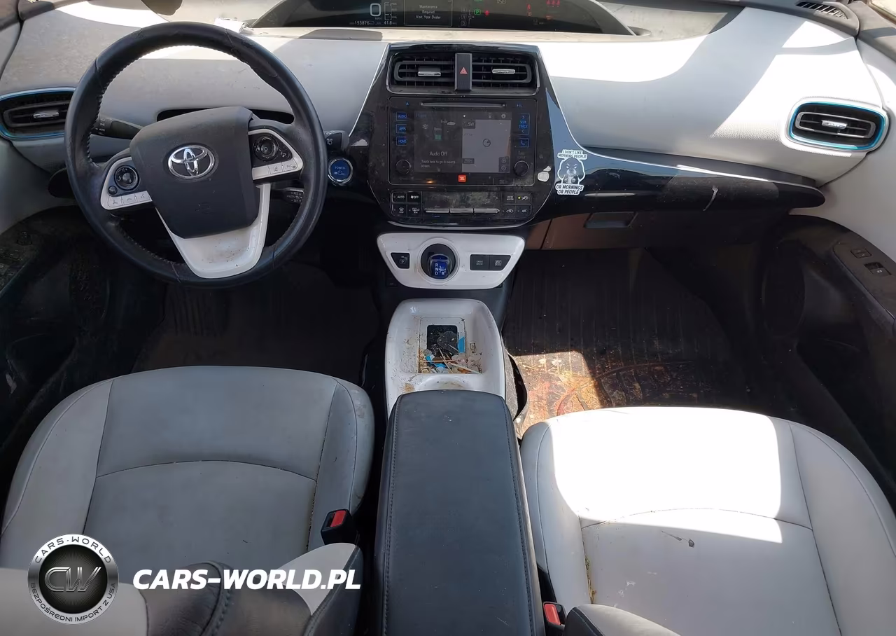 2017 Toyota Prius Four VIN:JTDKARFU7H3033740 - 21