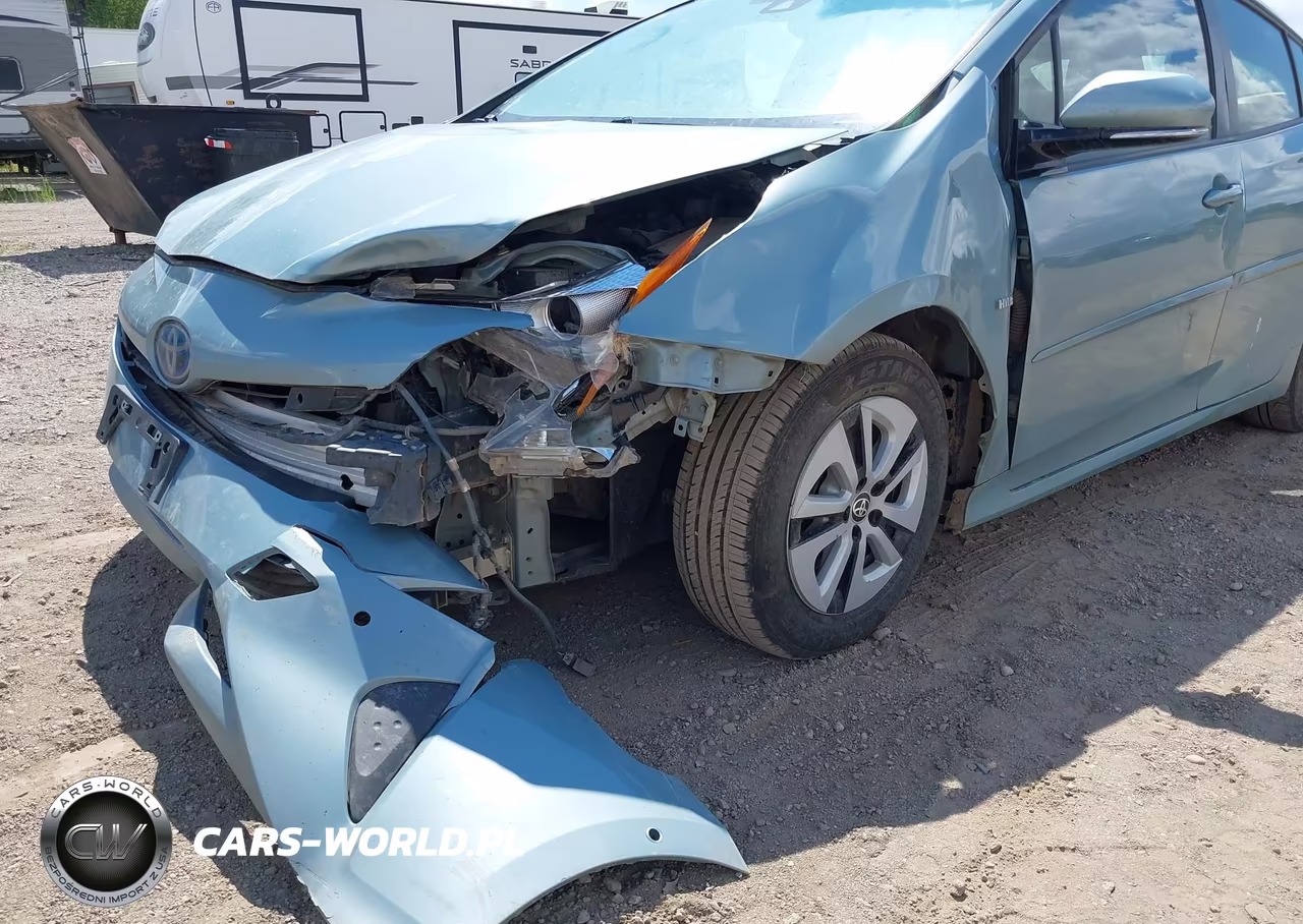 2017 Toyota Prius Four VIN:JTDKARFU7H3033740 - 6