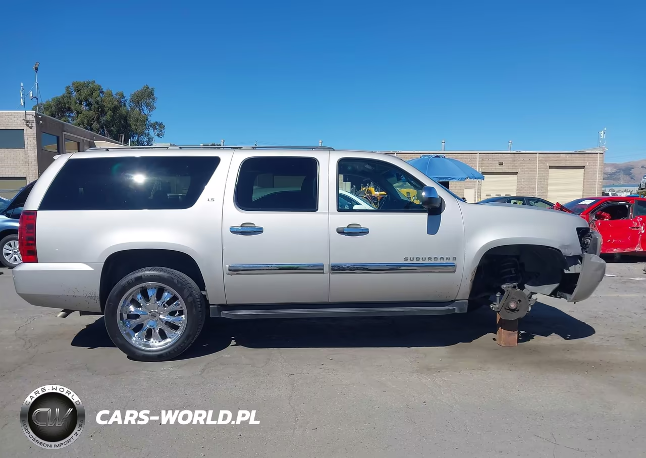 2008 Chevrolet Suburban 1500 Ls VIN:1GNFC16068R131138 - 13