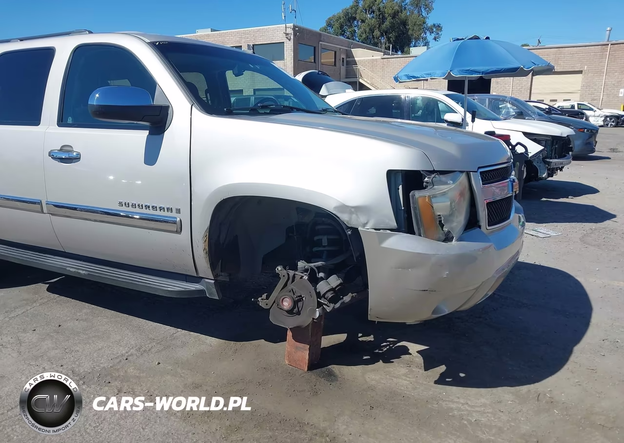 2008 Chevrolet Suburban 1500 Ls VIN:1GNFC16068R131138 - 6
