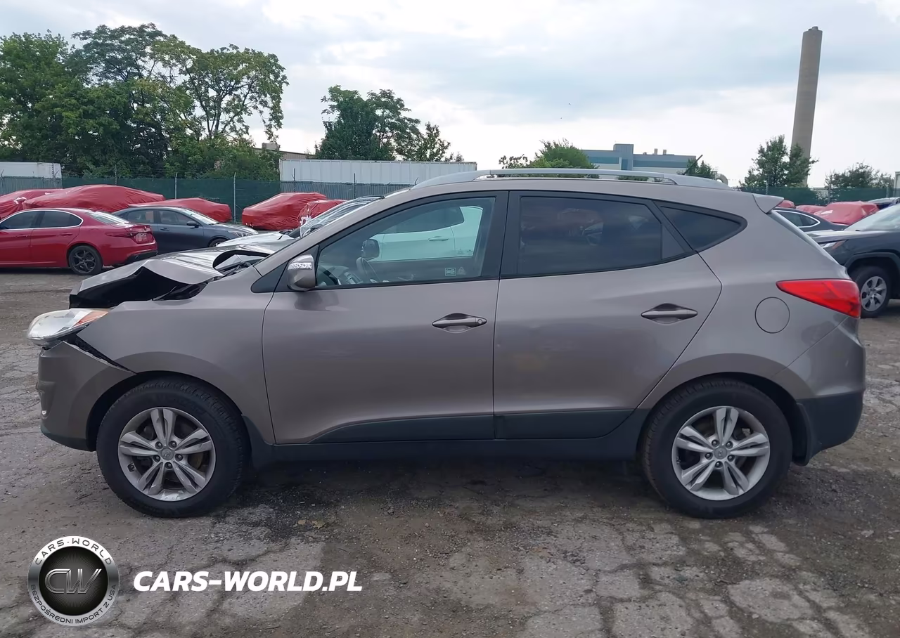 2013 Hyundai Tucson Gls VIN:KM8JUCAC0DU565815 - 14