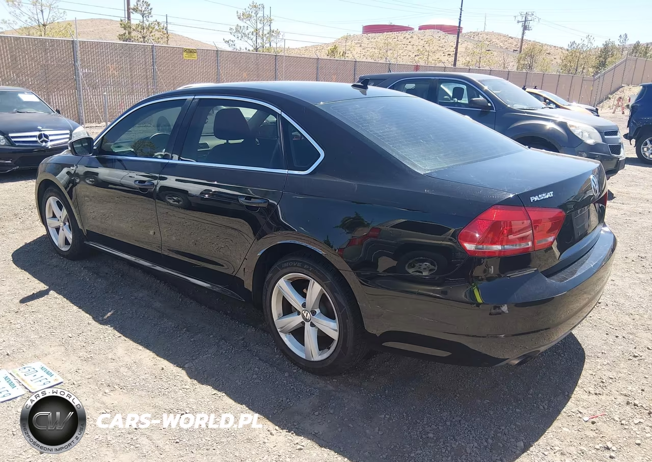 2014 Volkswagen Passat 1.8T Wolfsburg Edition VIN:1VWAT7A39EC023115 - 3