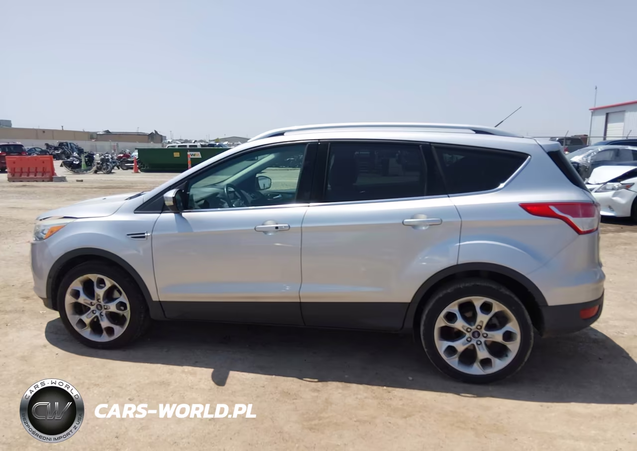2015 Ford Escape Titanium VIN:1FMCU9J98FUB60630 - 15