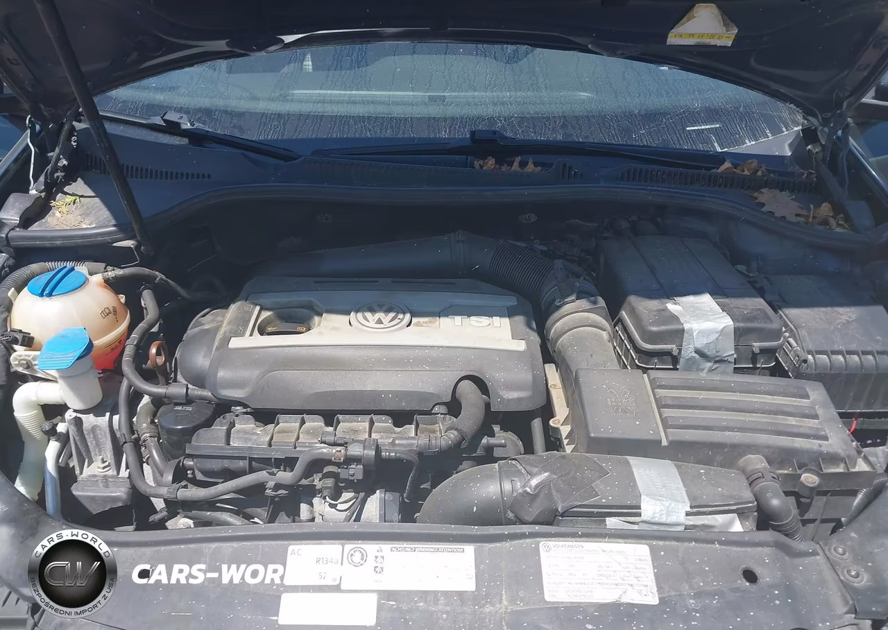 2012 Volkswagen Gti 4-Door VIN:WVWHD7AJ6CW213110 - 10