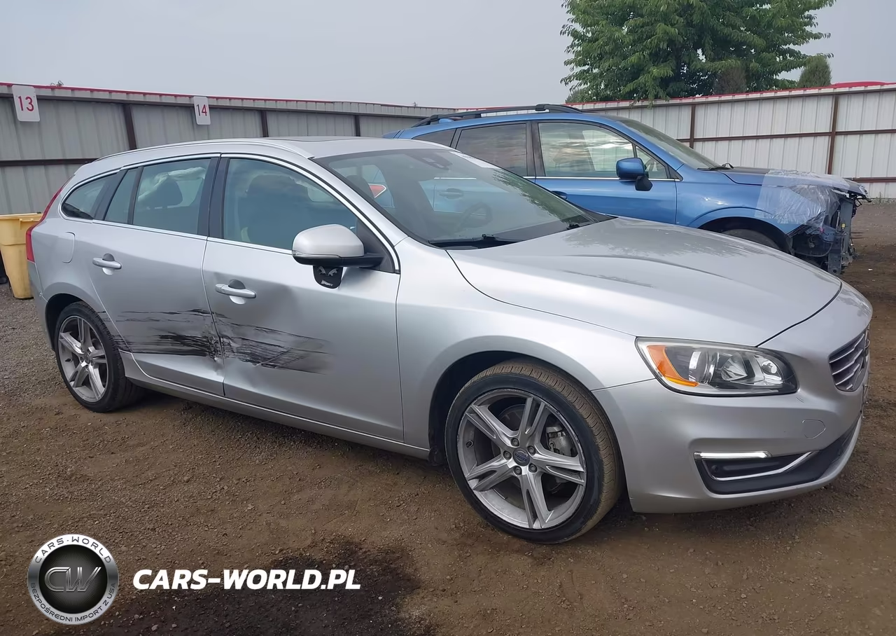 2016 Volvo V60 T5 Drive-E Premier VIN:YV140MEK9G1305577 - 13