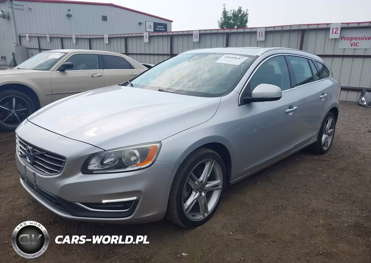 2016 Volvo V60 T5 Drive-E Premier VIN:YV140MEK9G1305577 - 2