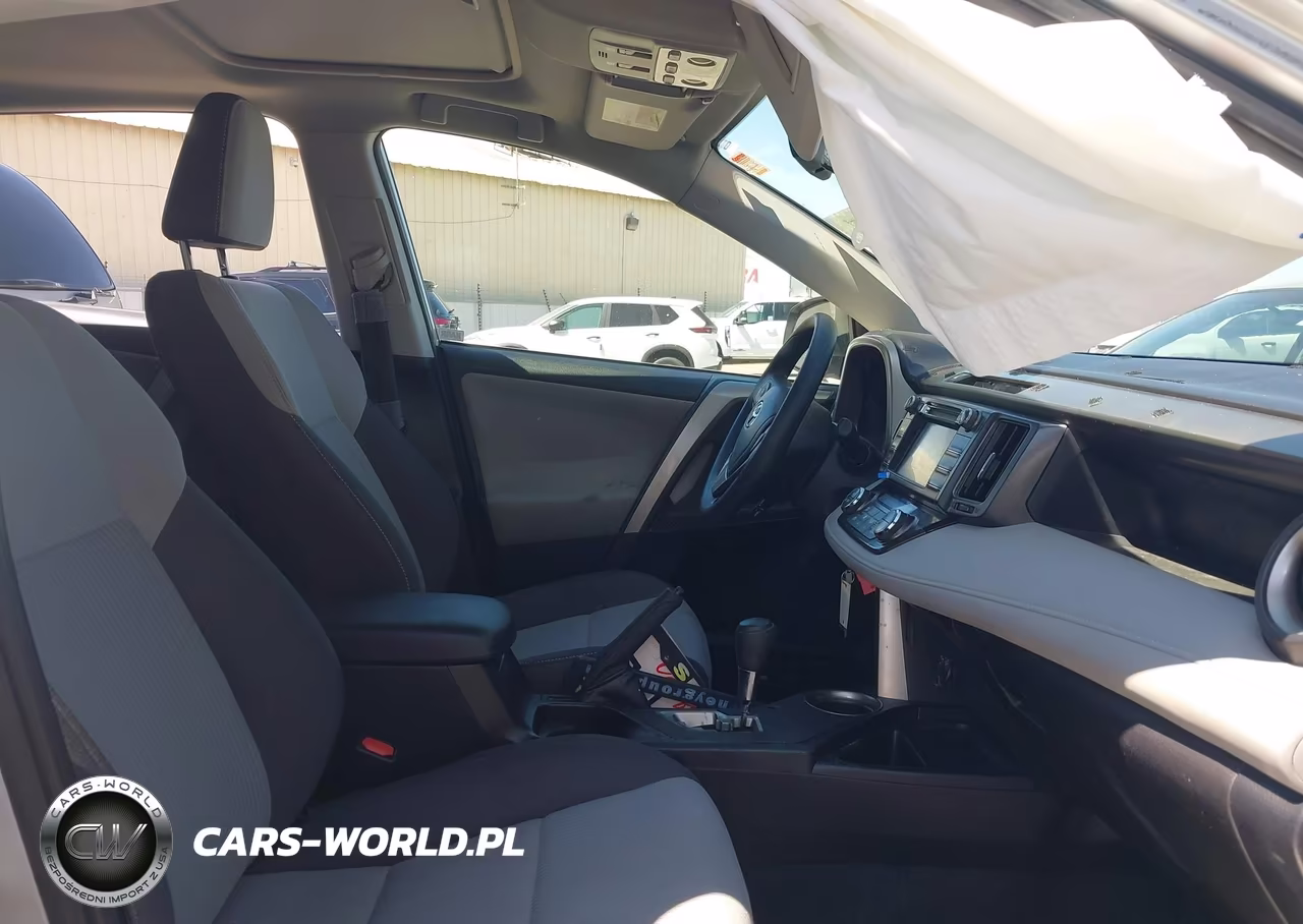 2015 Toyota Rav4 Xle VIN:2T3RFREV0FW284572 - 5