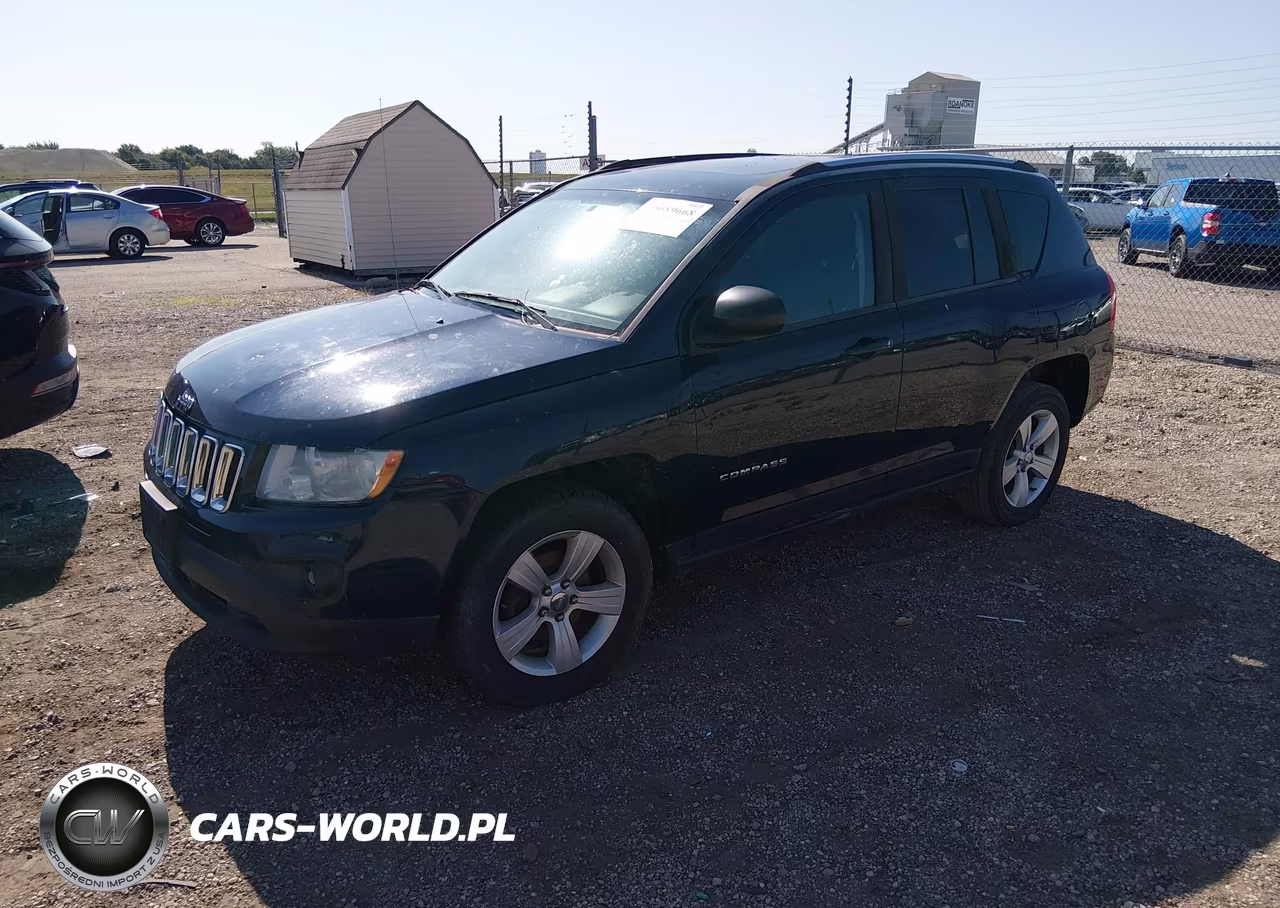 2013 Jeep Compass Latitude VIN:1C4NJCEBXDD205631 - 2