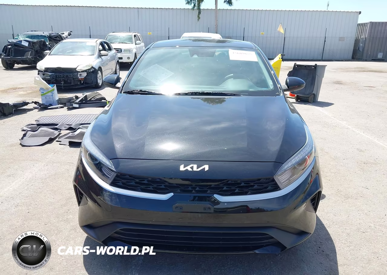 2024 Kia Forte Lx VIN:3KPF24AD0RE737961 - 12