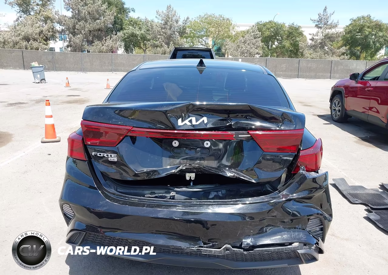 2024 Kia Forte Lx VIN:3KPF24AD0RE737961 - 16
