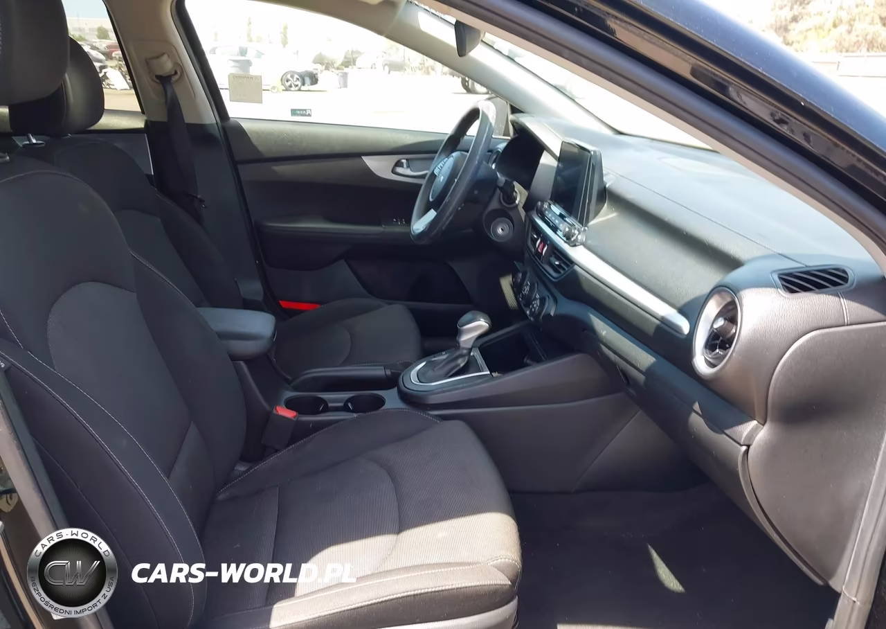 2024 Kia Forte Lx VIN:3KPF24AD0RE737961 - 5