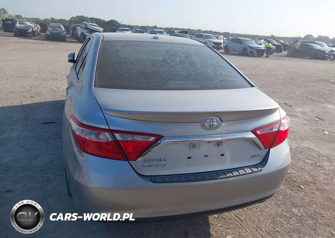 2017 Toyota Camry Xle VIN:4T1BF1FK4HU393684 - 16