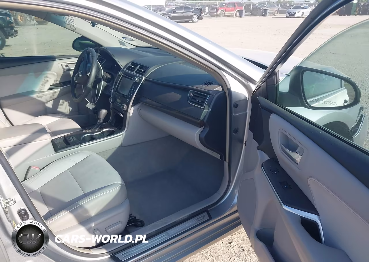 2017 Toyota Camry Xle VIN:4T1BF1FK4HU393684 - 5