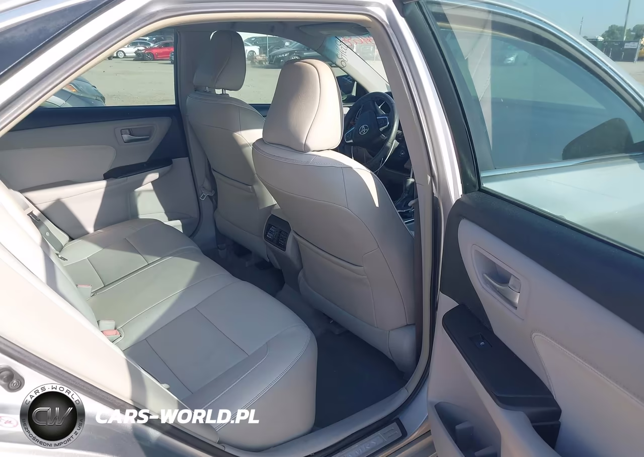 2017 Toyota Camry Xle VIN:4T1BF1FK4HU393684 - 8