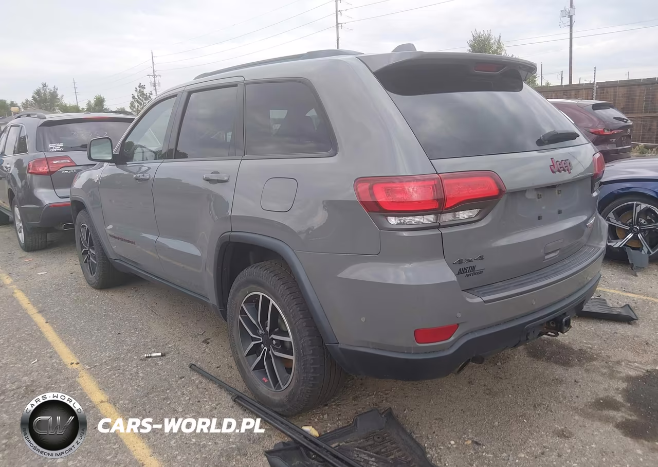 2019 Jeep Grand Cherokee Trailhawk 4X4 VIN:1C4RJFLG7KC596080 - 3