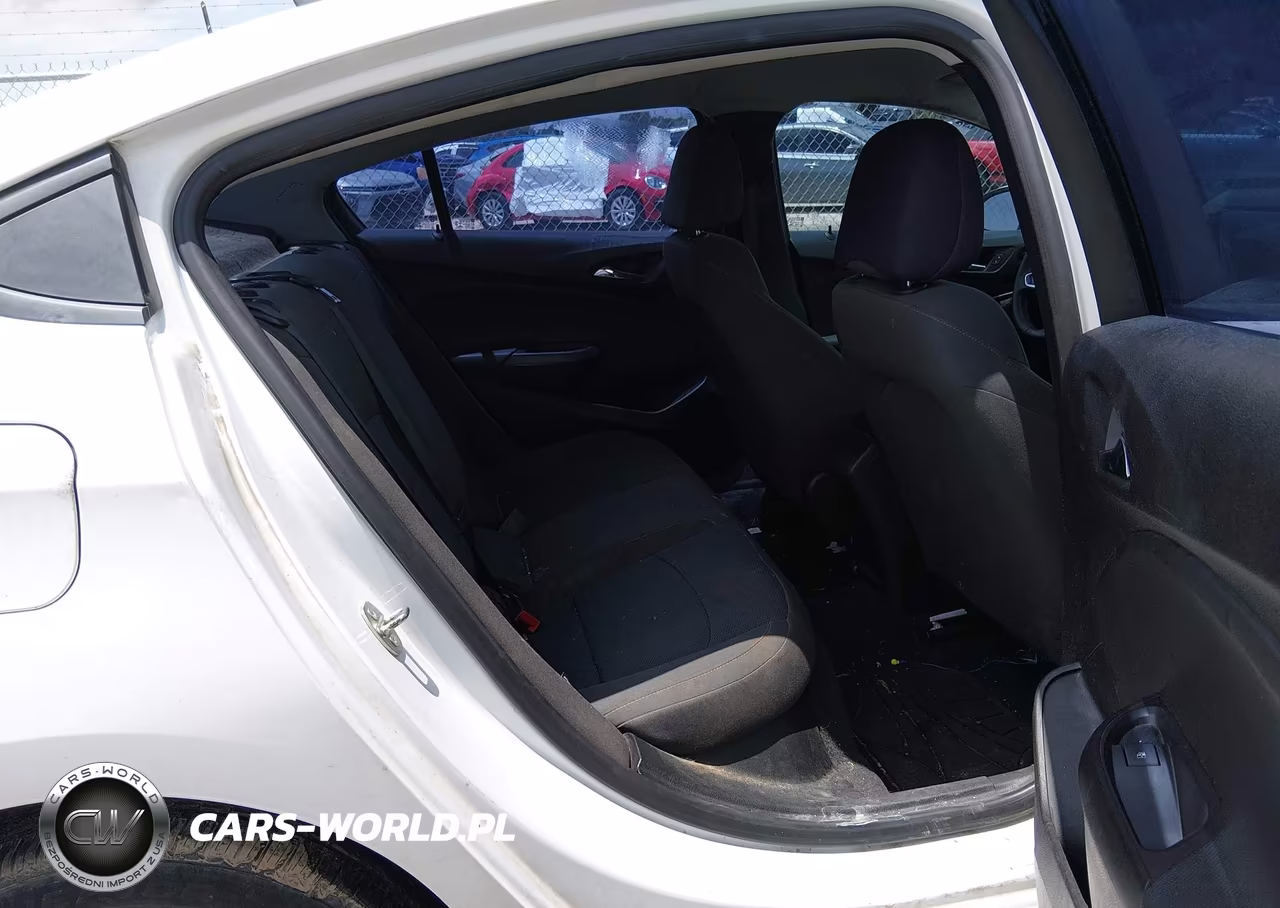 2019 Chevrolet Cruze Ls VIN:1G1BC5SMXK7109081 - 8
