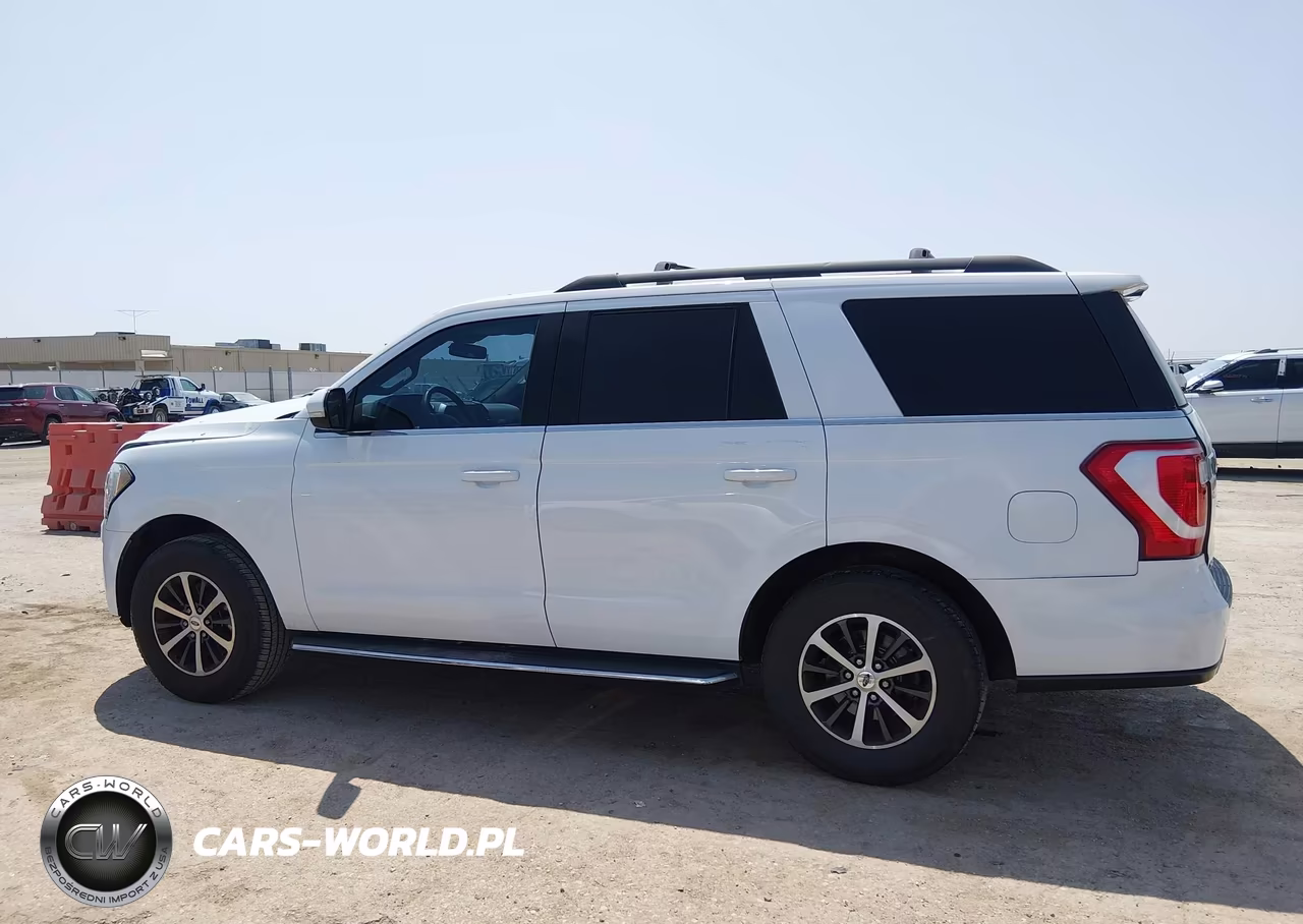2018 Ford Expedition Xlt VIN:1FMJU1HT4JEA28302 - 15
