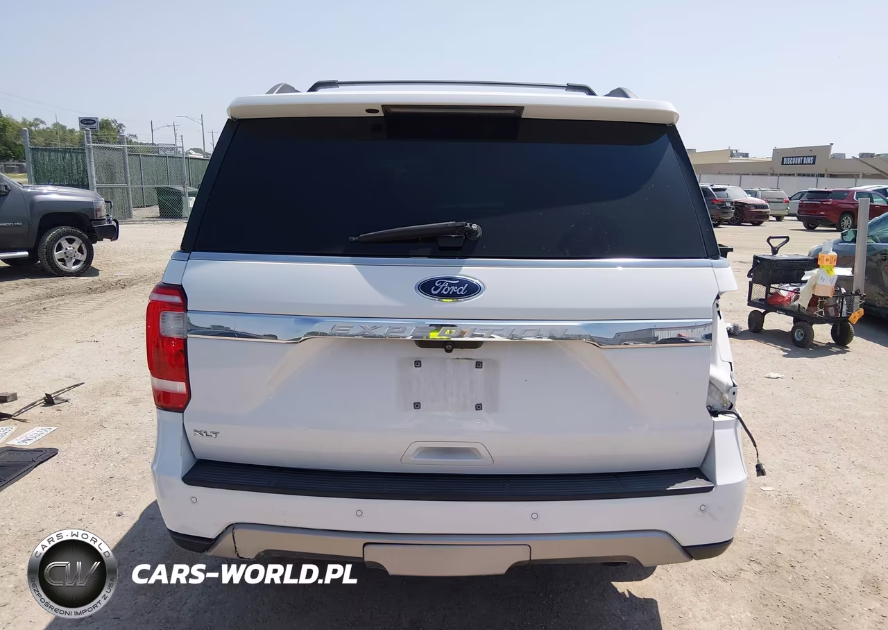 2018 Ford Expedition Xlt VIN:1FMJU1HT4JEA28302 - 17