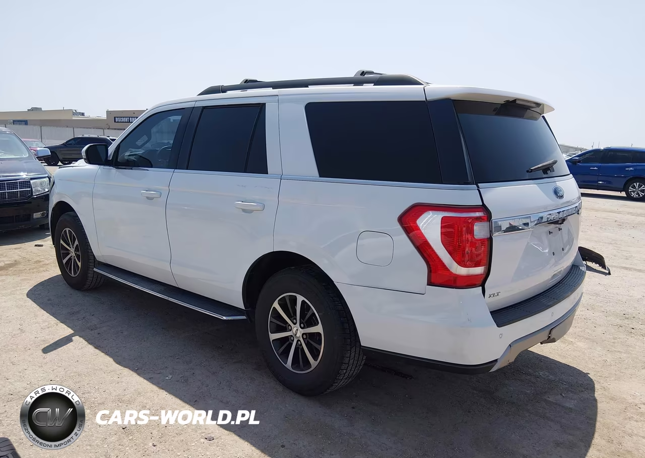 2018 Ford Expedition Xlt VIN:1FMJU1HT4JEA28302 - 3