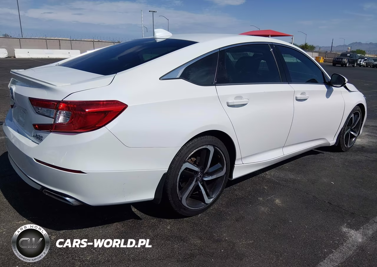 2018 Honda Accord Sport 2.0T VIN:1HGCV2F32JA023840 - 4