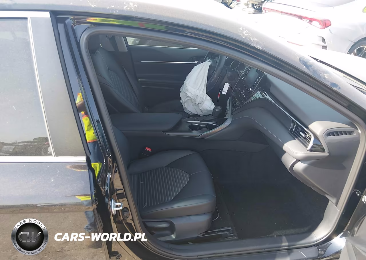 2024 Toyota Camry Se VIN:4T1G11AK1RU228401 - 5