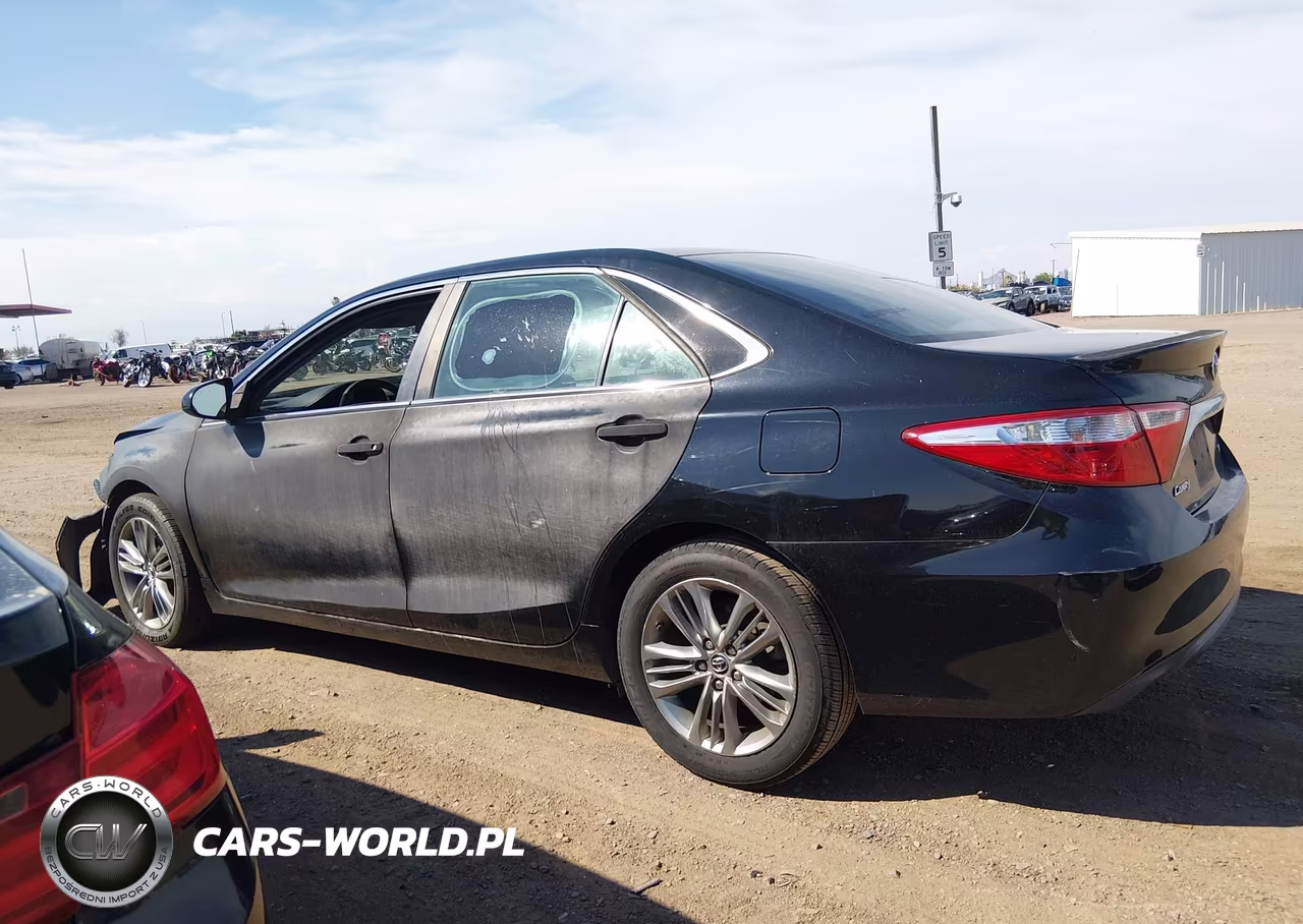 2015 Toyota Camry Se VIN:4T1BF1FK8FU081803 - 14