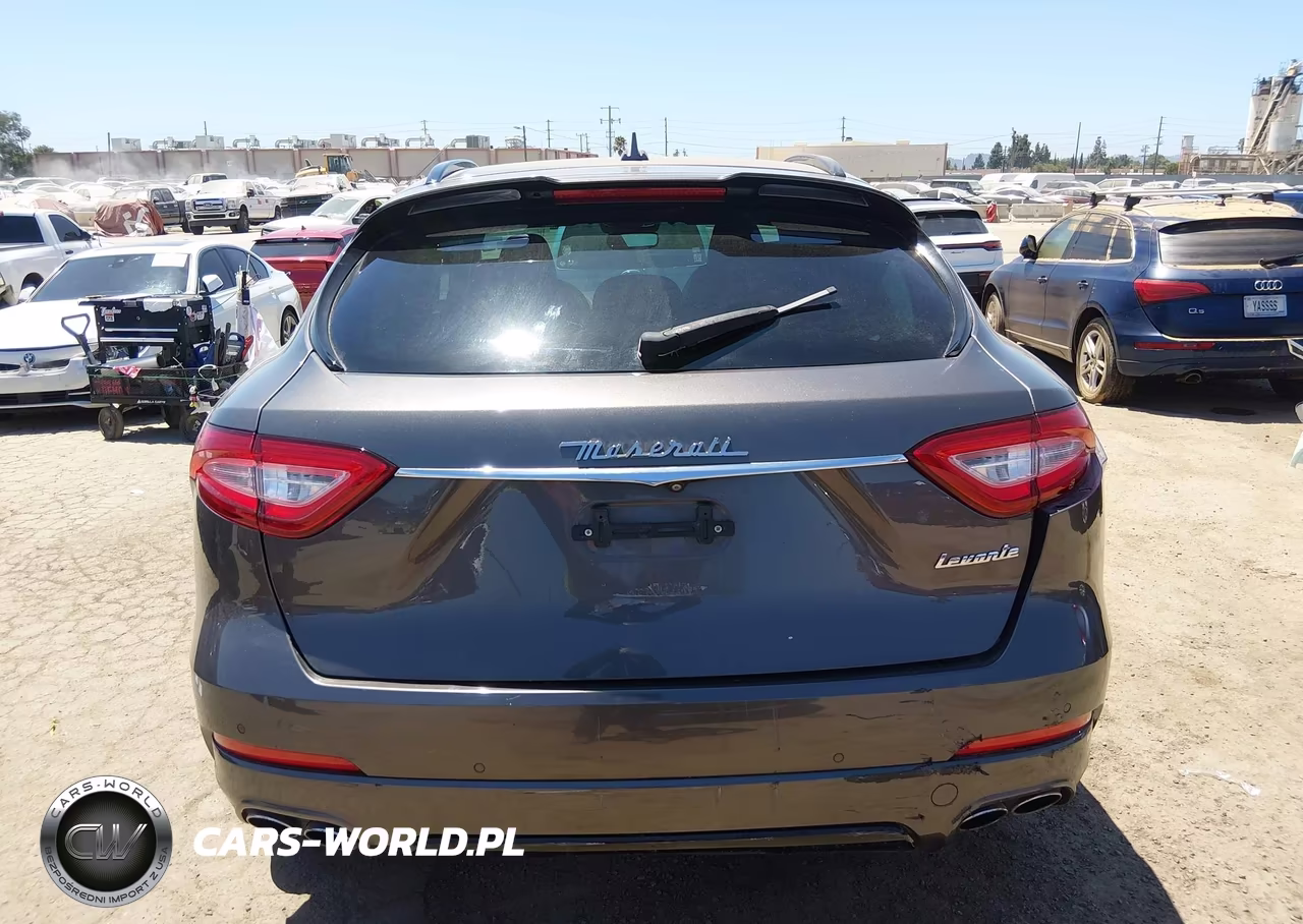 2017 Maserati Levante S VIN:ZN661YUS7HX246143 - 16