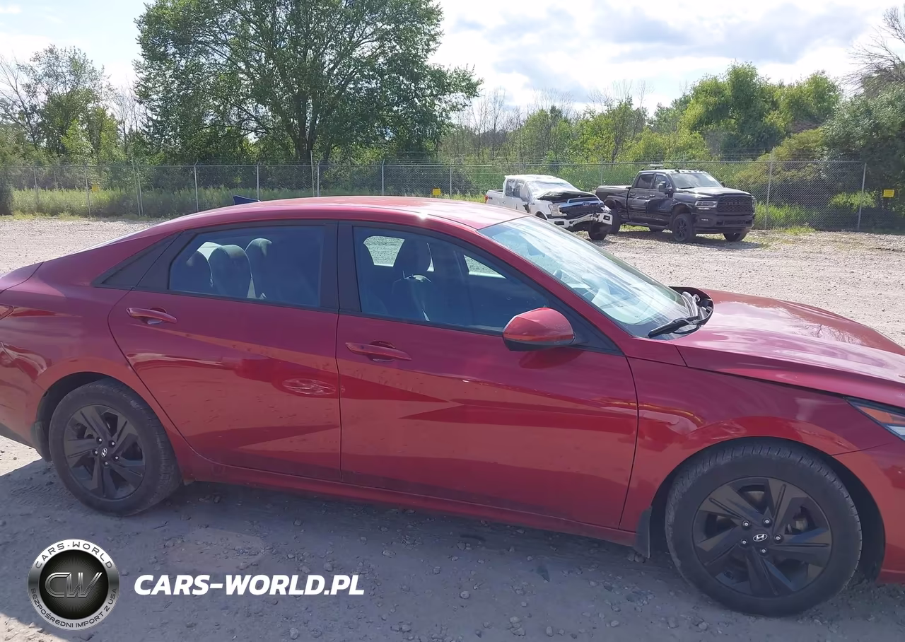 2023 Hyundai Elantra Sel VIN:KMHLM4AG8PU563896 - 13