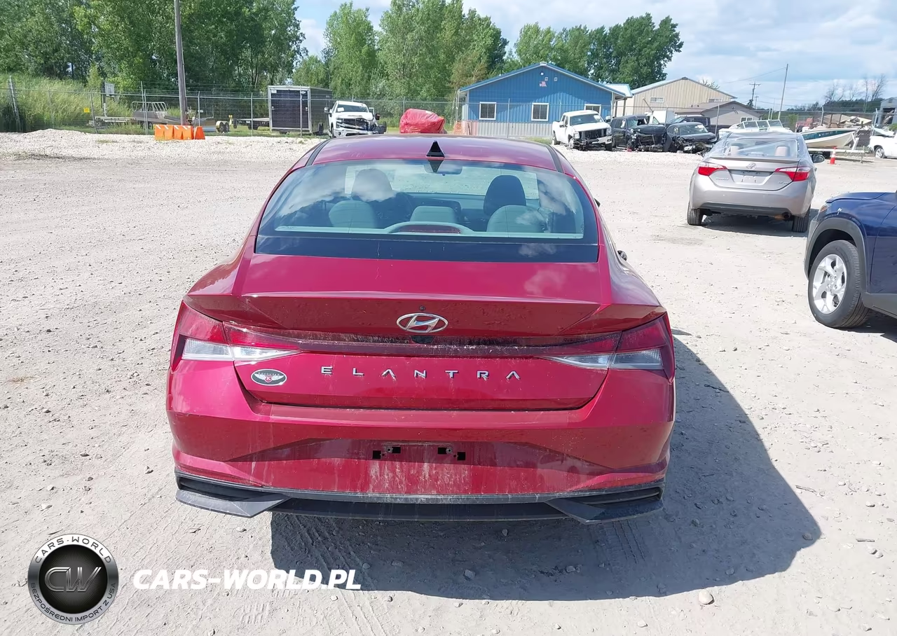 2023 Hyundai Elantra Sel VIN:KMHLM4AG8PU563896 - 16