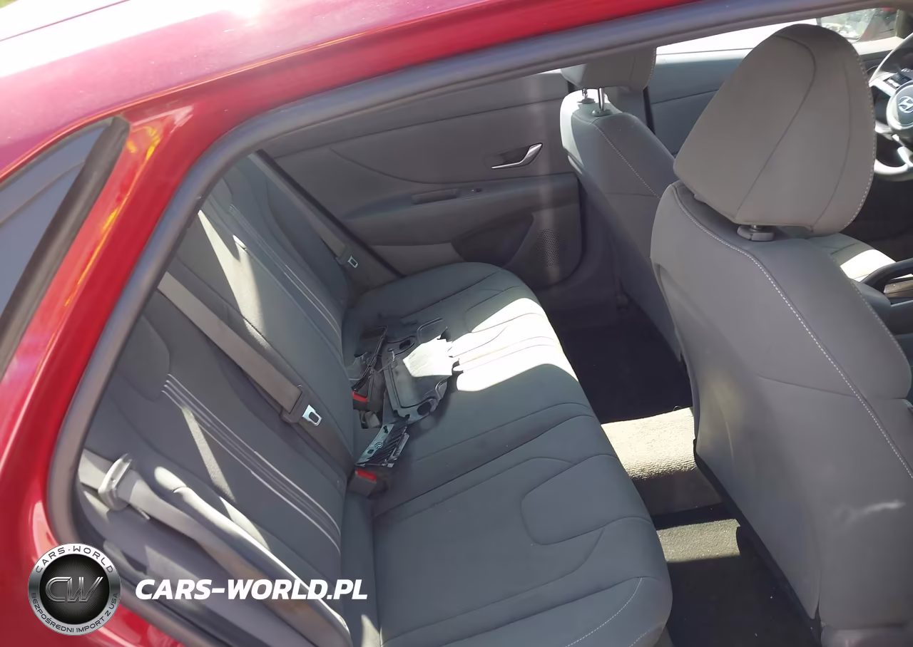 2023 Hyundai Elantra Sel VIN:KMHLM4AG8PU563896 - 8