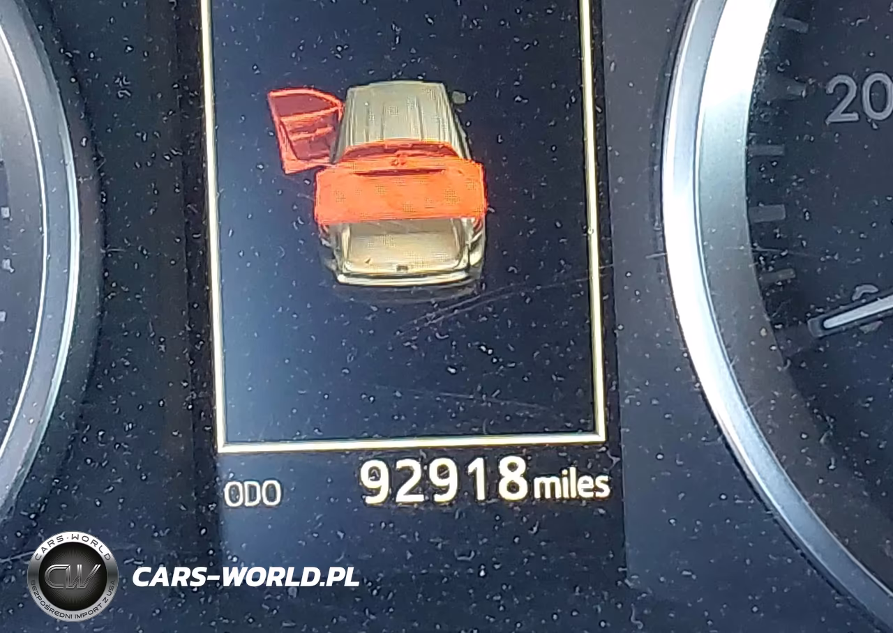 2019 Toyota Highlander Le Plus VIN:5TDBZRFH1KS742780 - 15