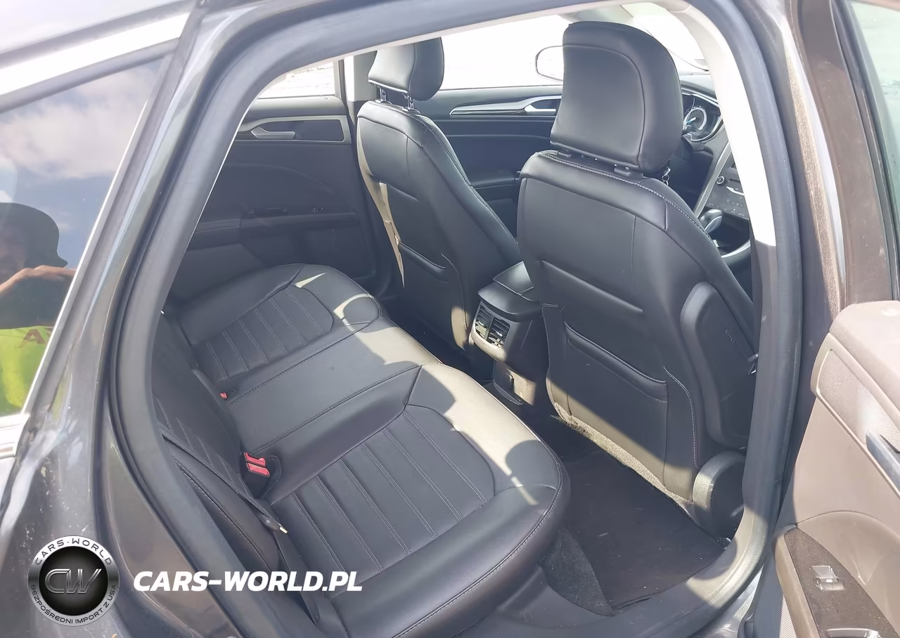 2015 Ford Fusion Se VIN:1FA6P0HD5F5129785 - 8