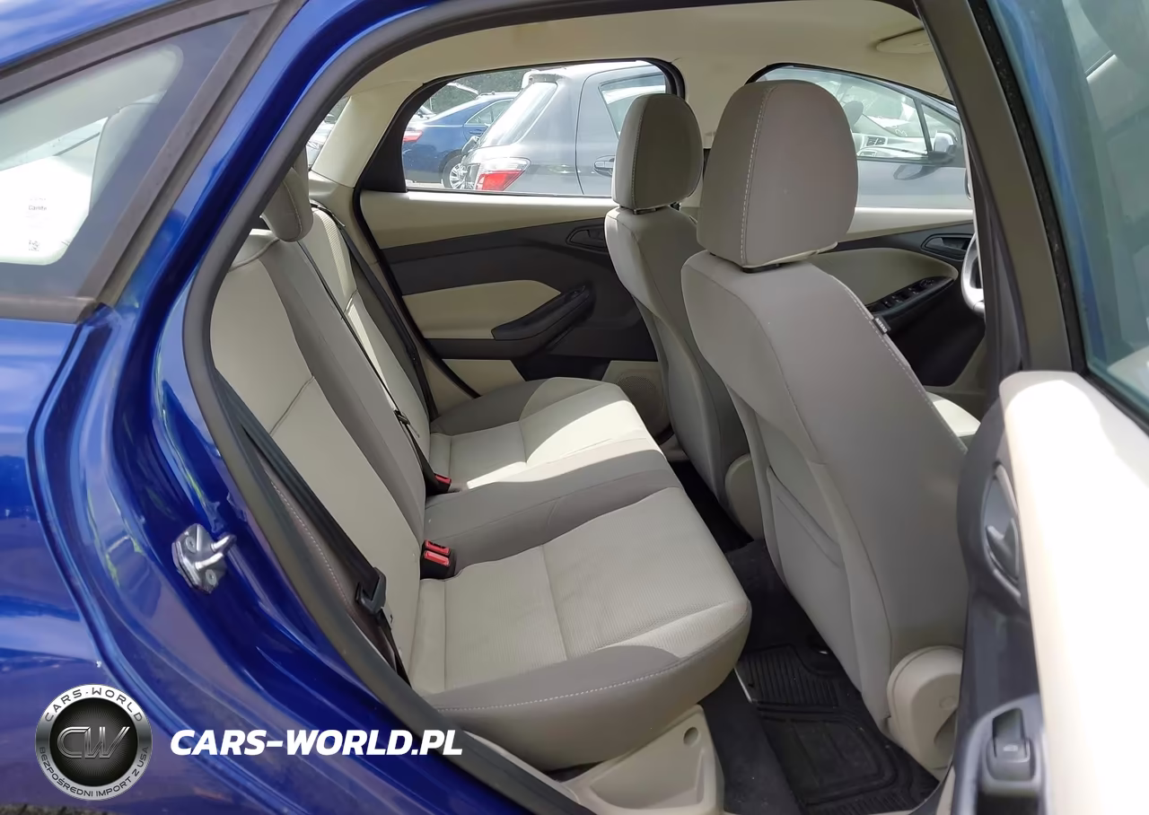 2012 Ford Focus Se VIN:1FAHP3F28CL462808 - 8