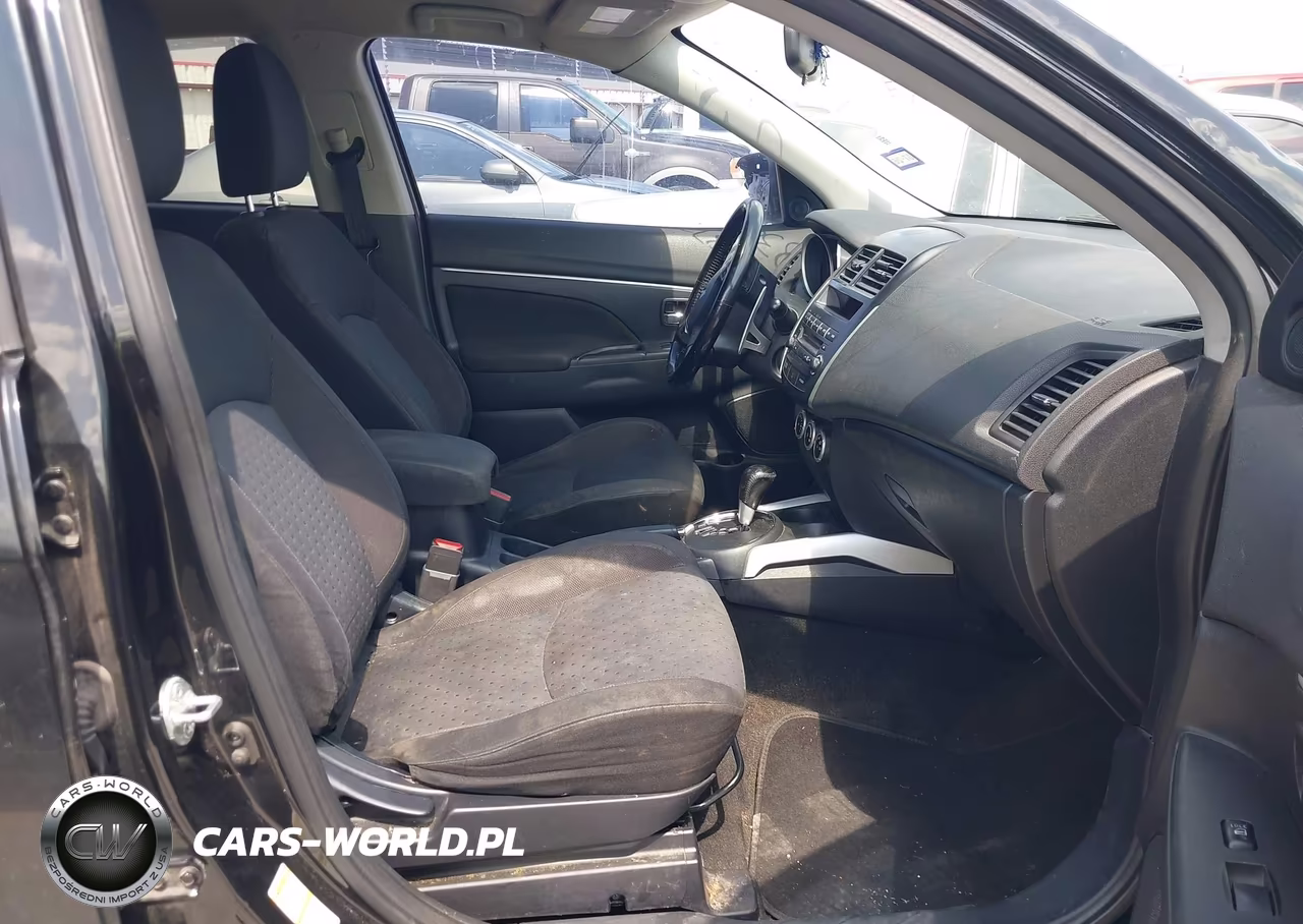 2011 Mitsubishi Outlander Sport Se VIN:JA4AP4AUXBZ018779 - 5