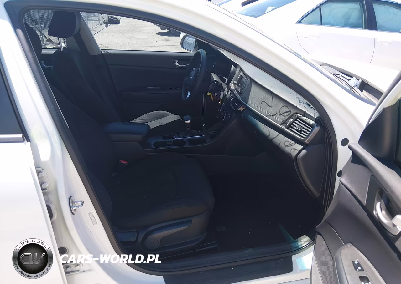 2016 Kia Optima Lx VIN:KNAGT4L35G5085396 - 5