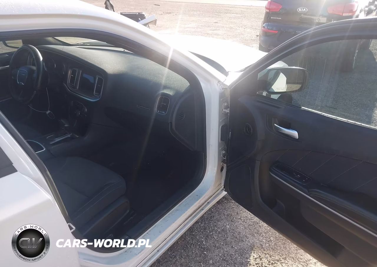 2019 Dodge Charger Sxt VIN:2C3CDXBG9KH510077 - 5