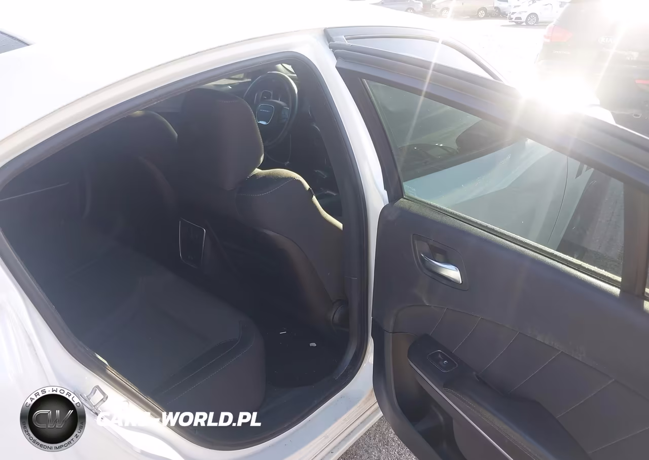 2019 Dodge Charger Sxt VIN:2C3CDXBG9KH510077 - 8